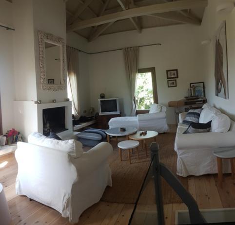 Feel Like Home In Lesvos Mytilene Exterior photo