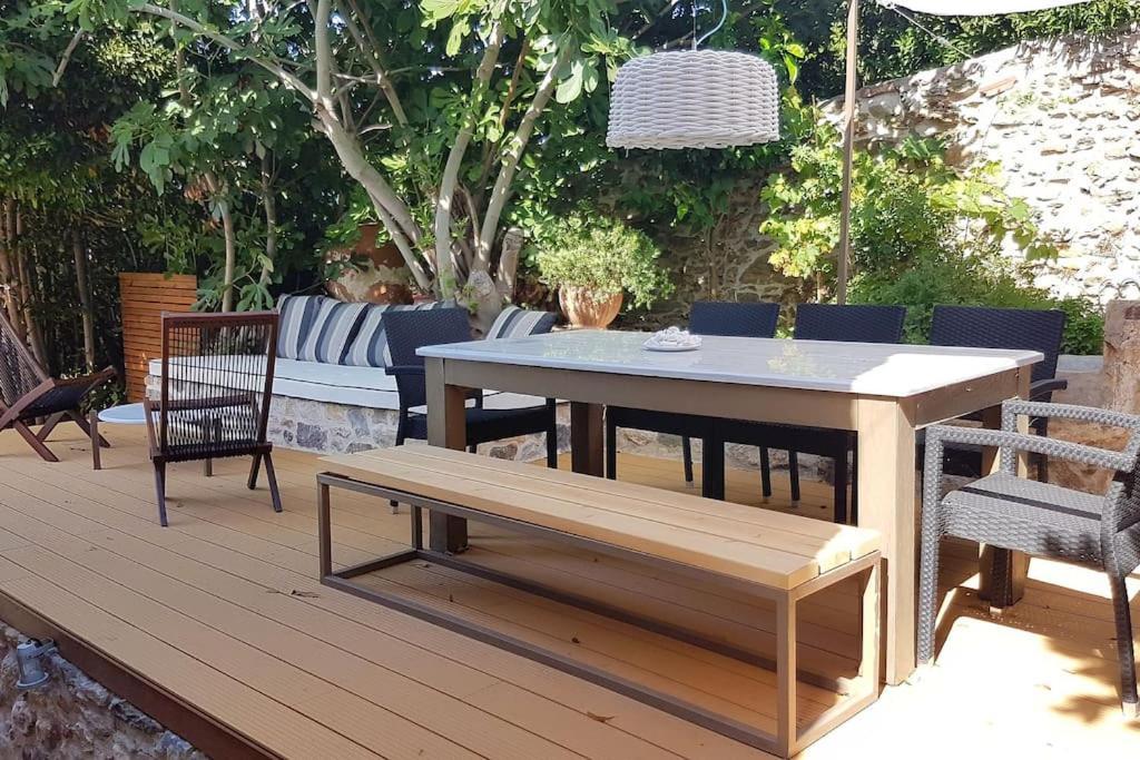 Feel Like Home In Lesvos Mytilene Exterior photo
